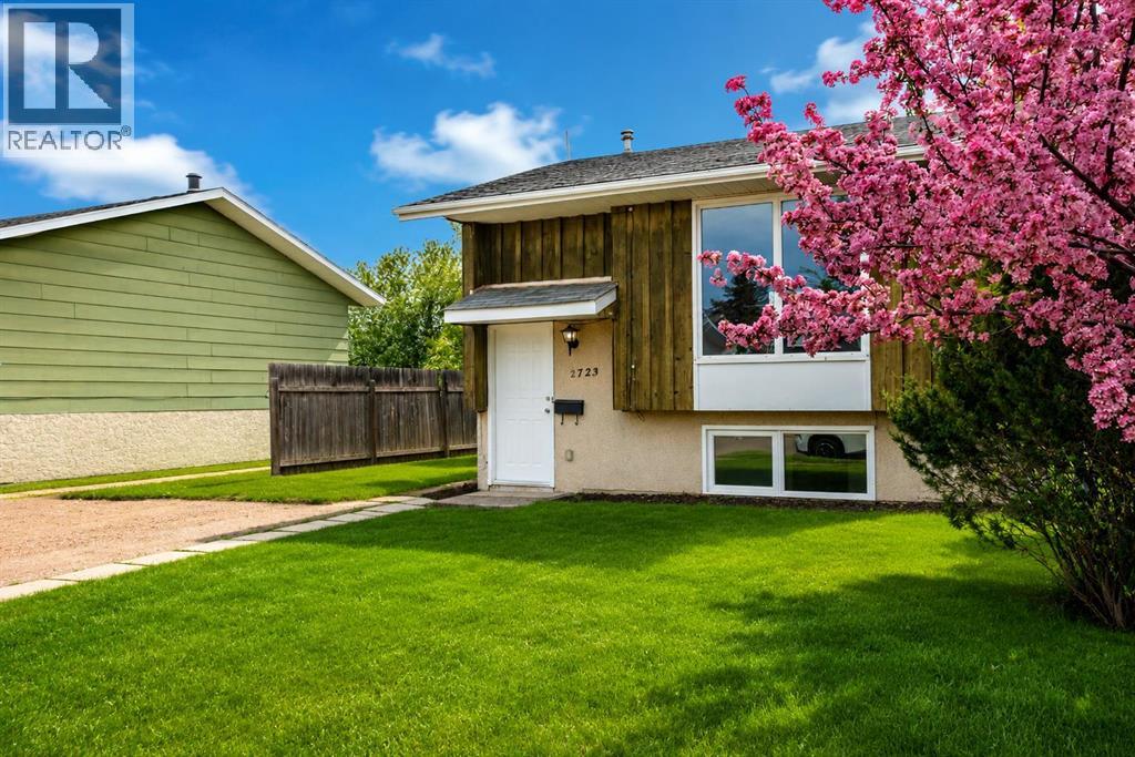 2723 47 Avenue Avenue - photo 2