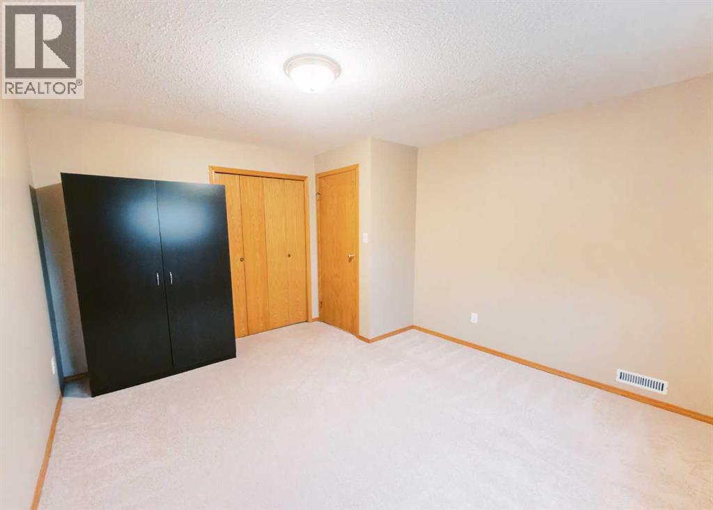 4814B 48 Street — photo 29