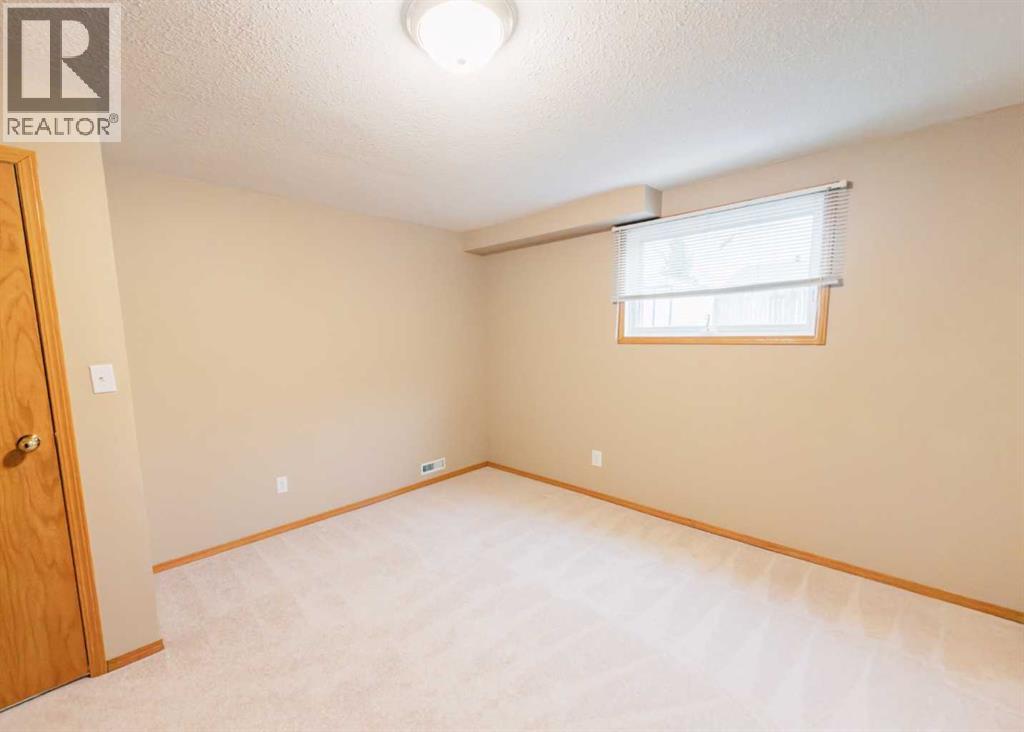 4814B 48 Street — photo 28