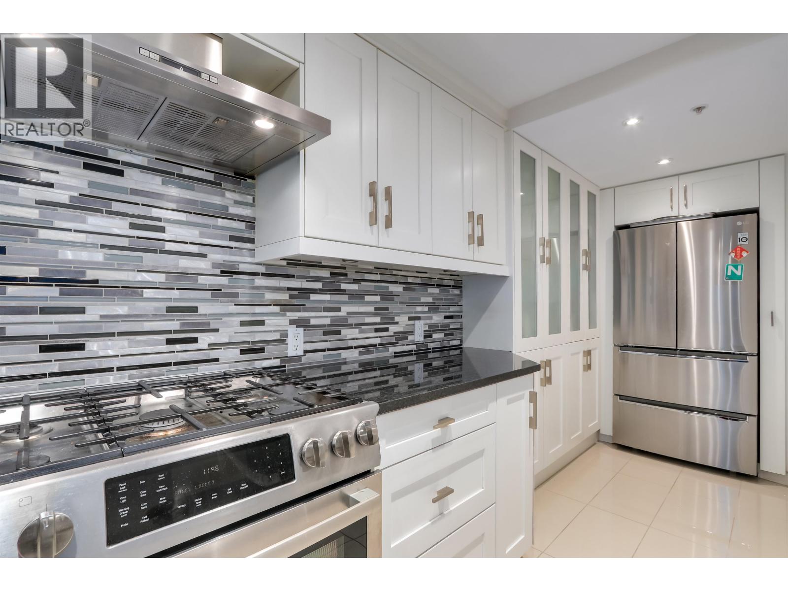 1405 W 7TH AVENUE, Vancouver
