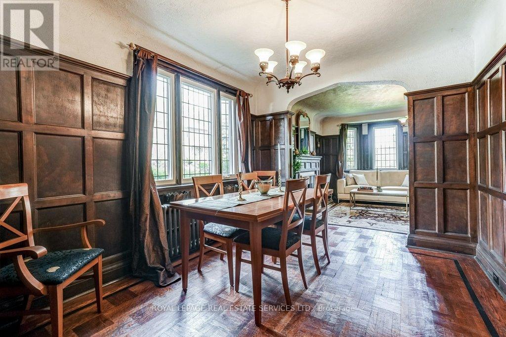 2 LARKIN AVENUE - 12