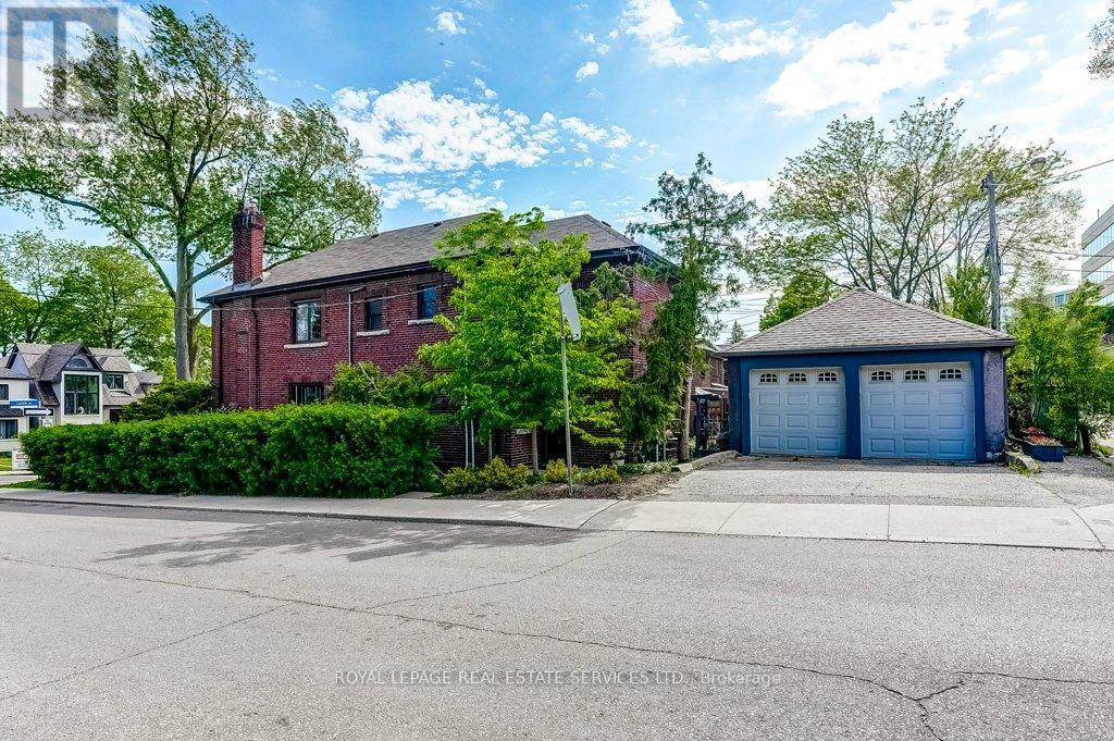 2 LARKIN AVENUE - 4