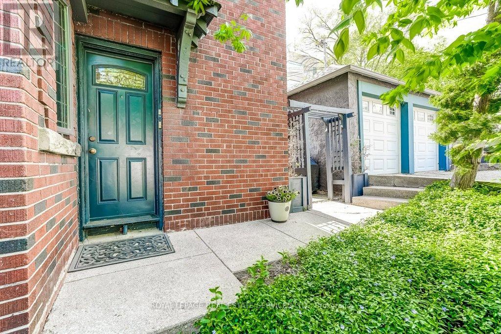 2 LARKIN AVENUE - 5
