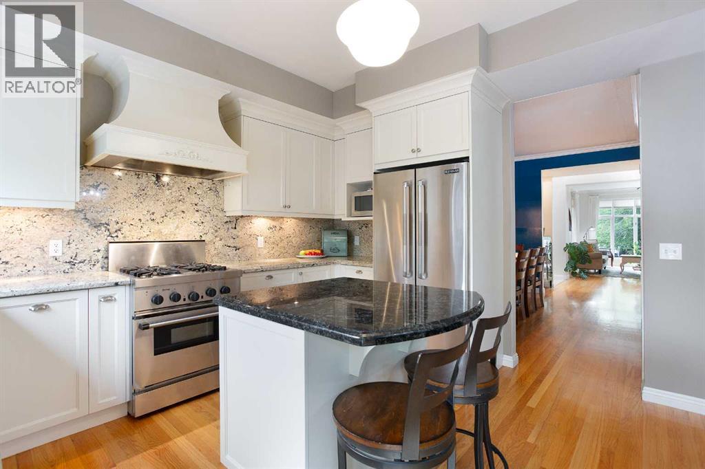 1730 7 Avenue NW - 8
