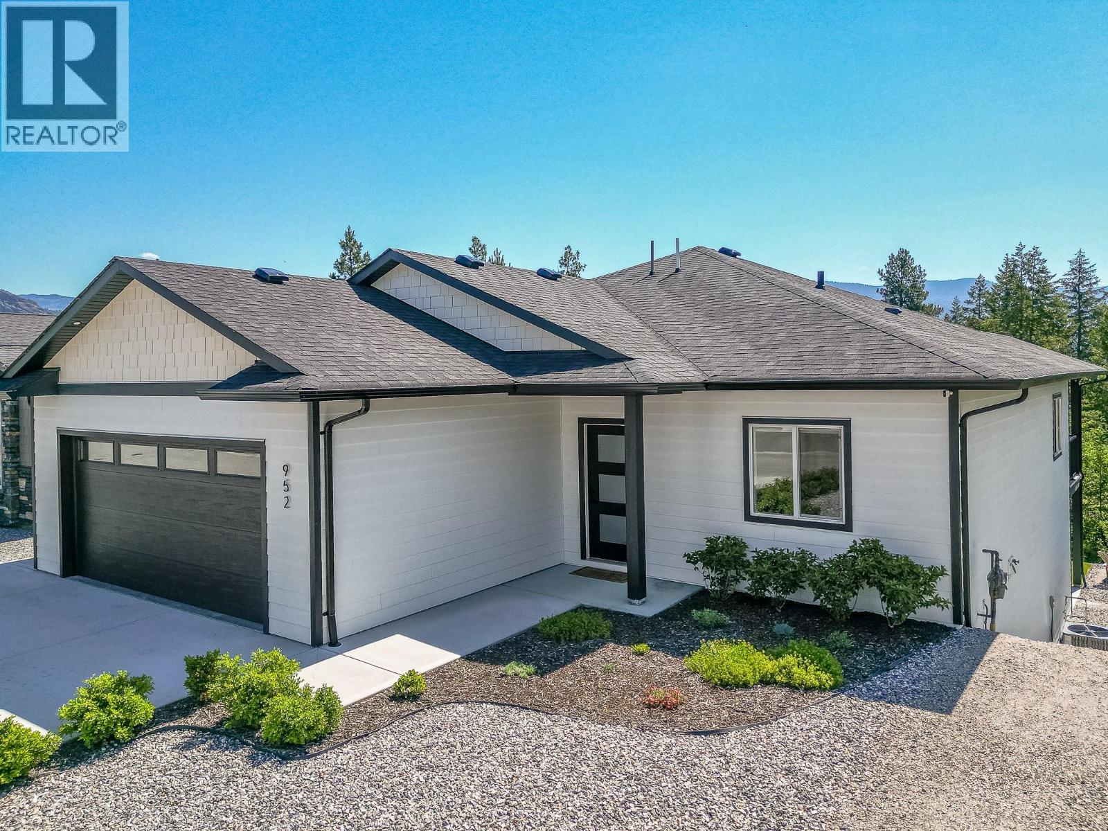  952 Ridgewood Drive, Enderby