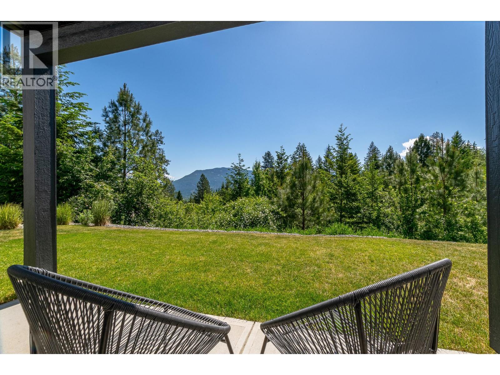  952 Ridgewood Drive, Enderby