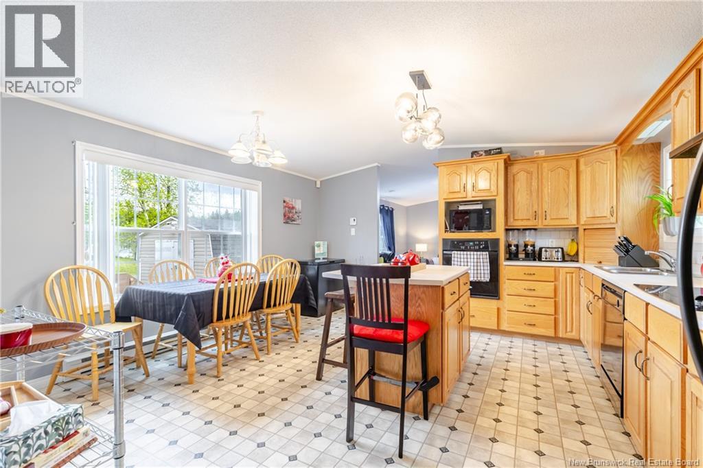 2 Wood Avenue - 3