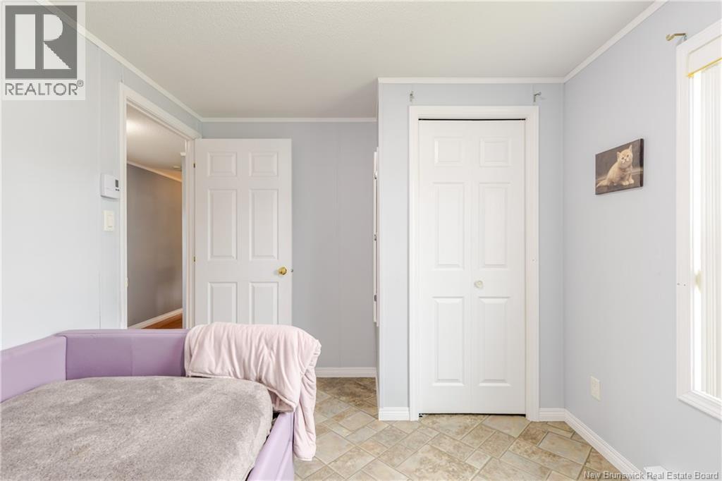 2 Wood Avenue - 30