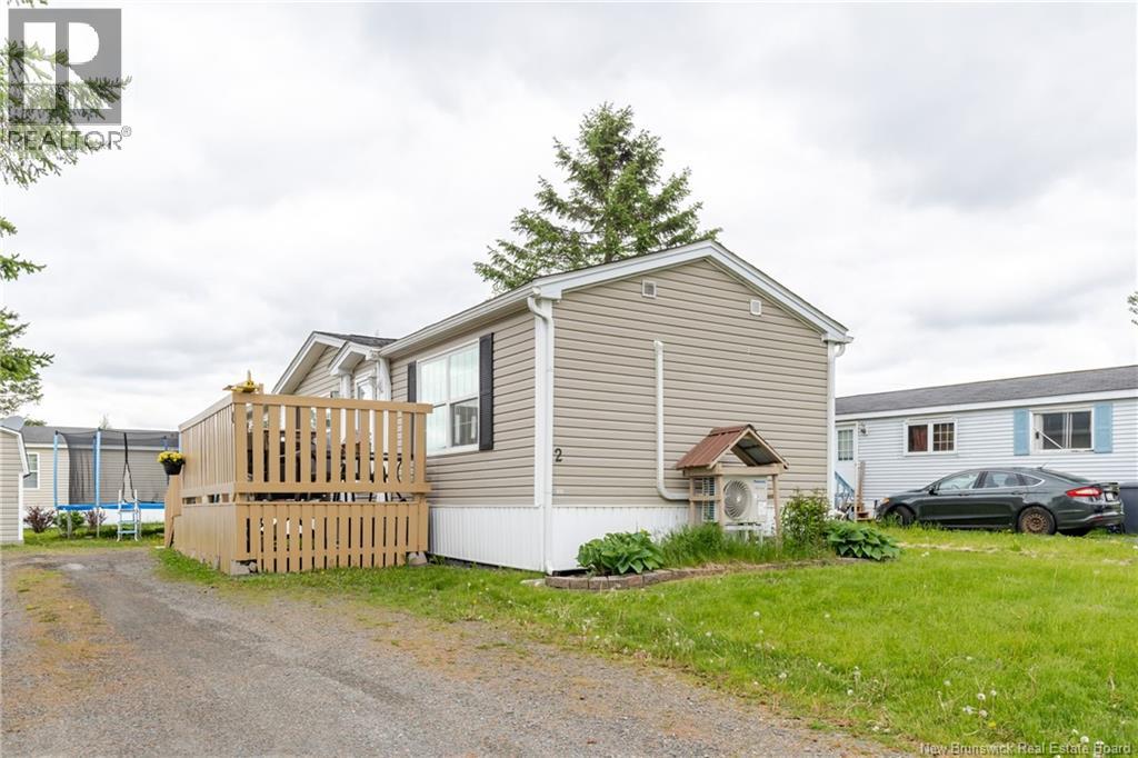 2 Wood Avenue - 35