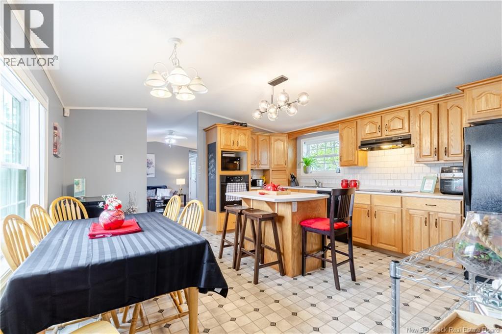 2 Wood Avenue - 4
