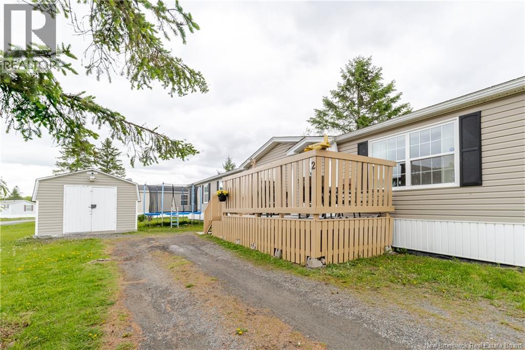 2 Wood Avenue - 41