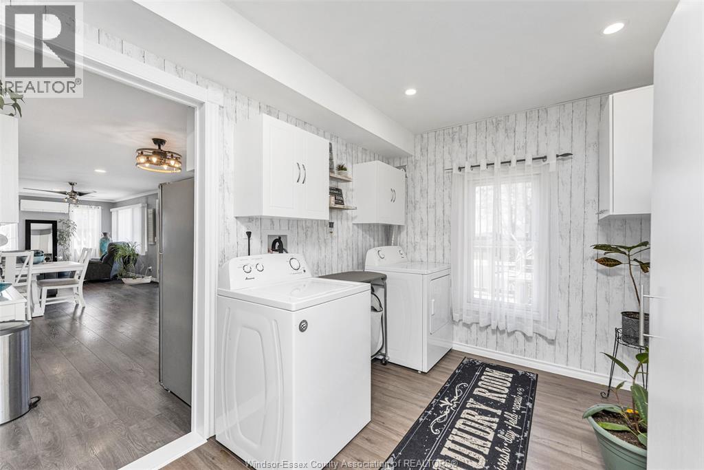 175 CLAREMONT LANE - 10