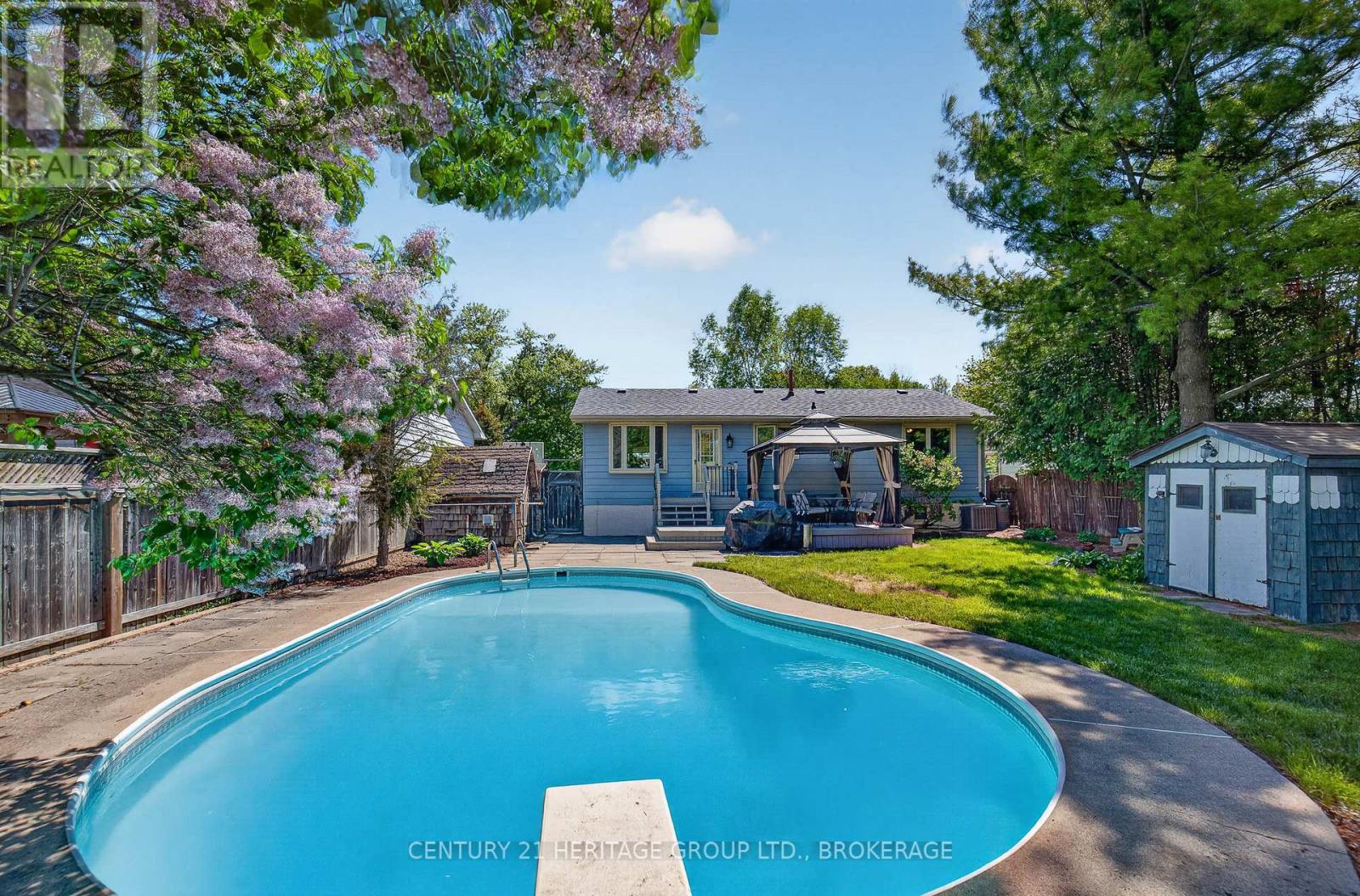 825 ALLUM AVENUE - 50
