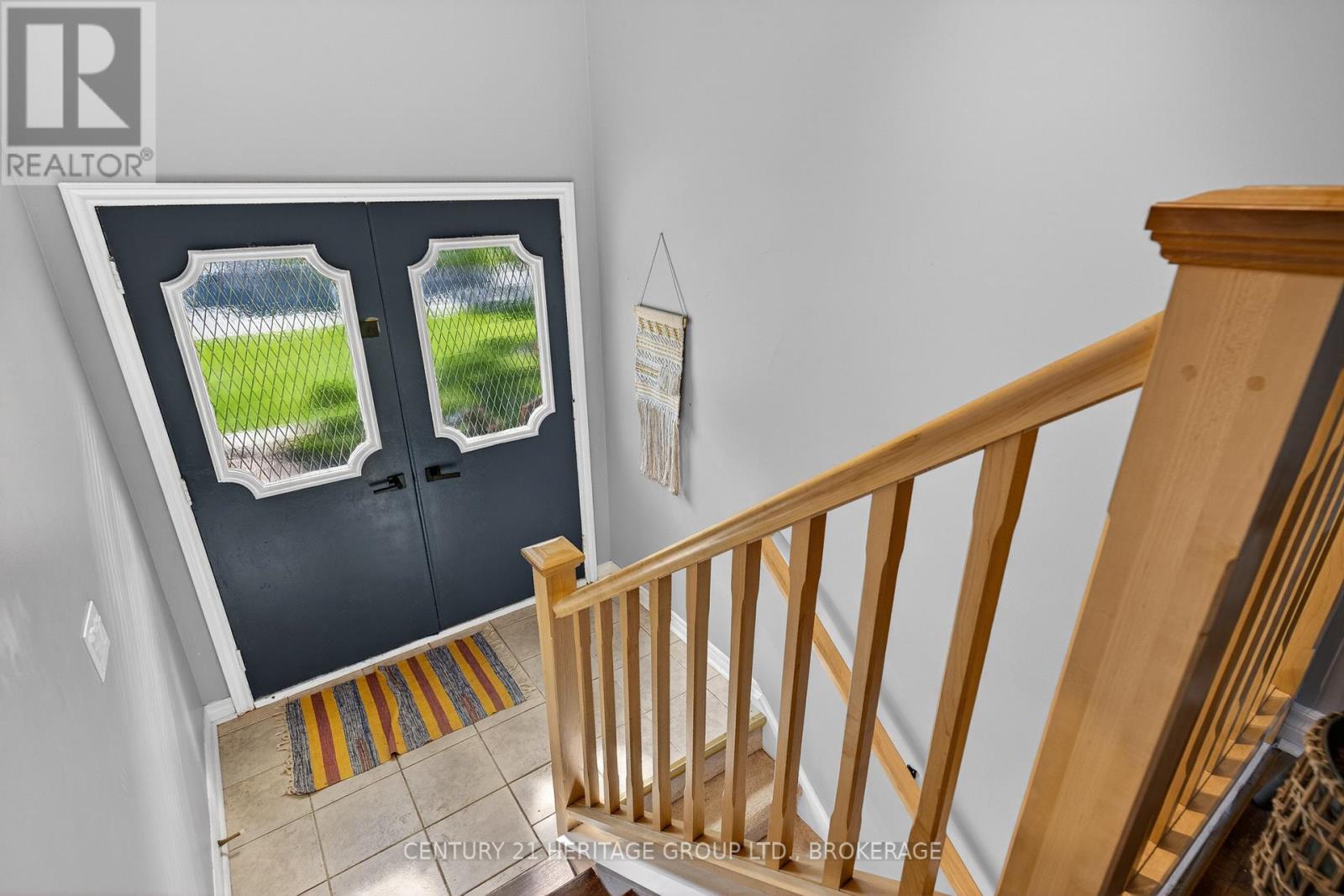 825 ALLUM AVENUE - 7
