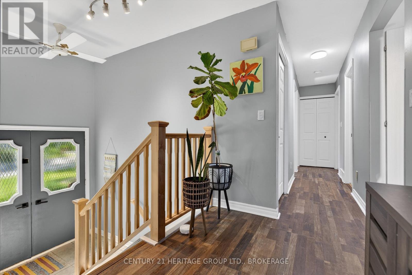 825 ALLUM AVENUE - 8