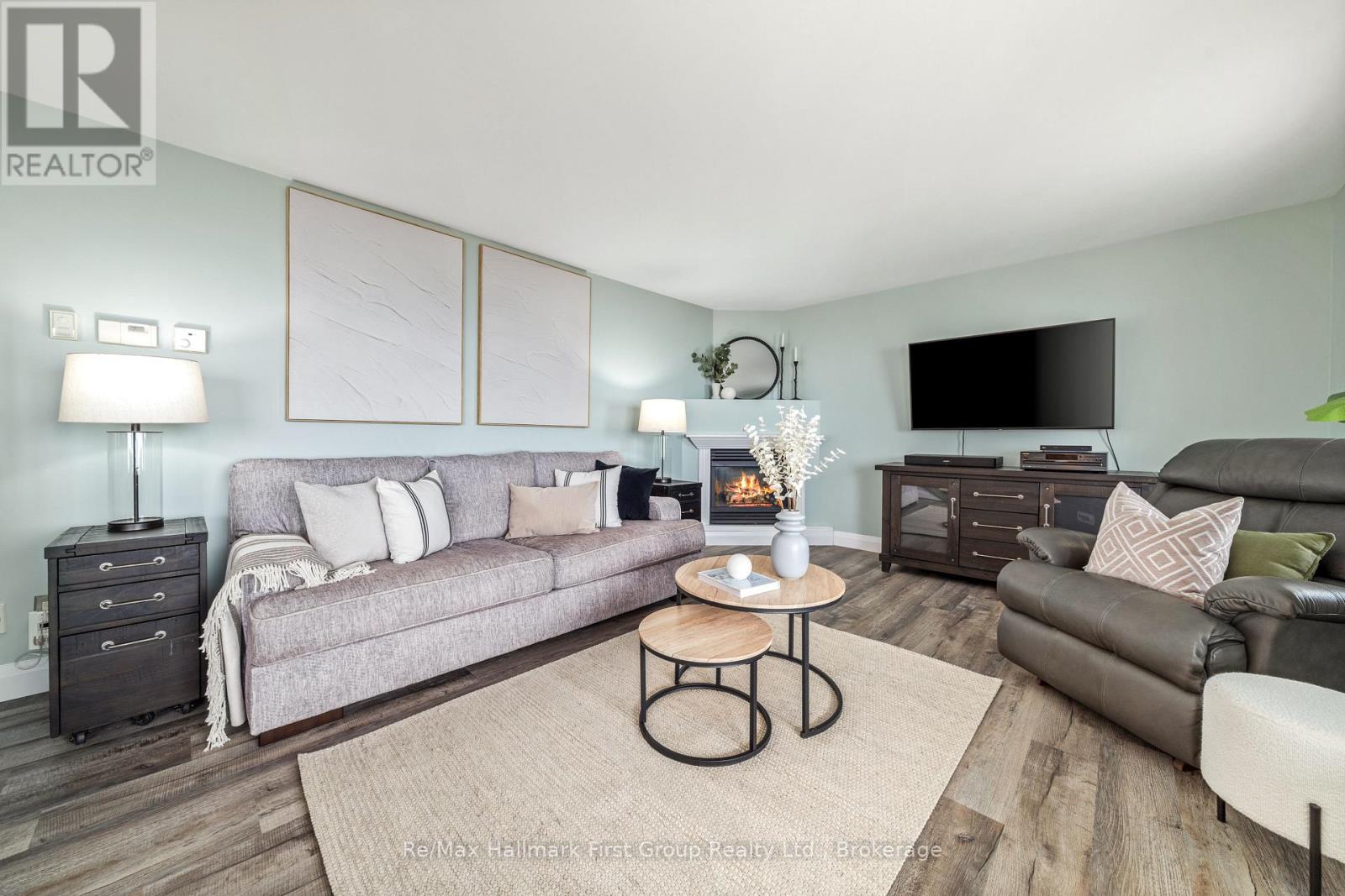 44 GREENWAY CIRCLE - 16