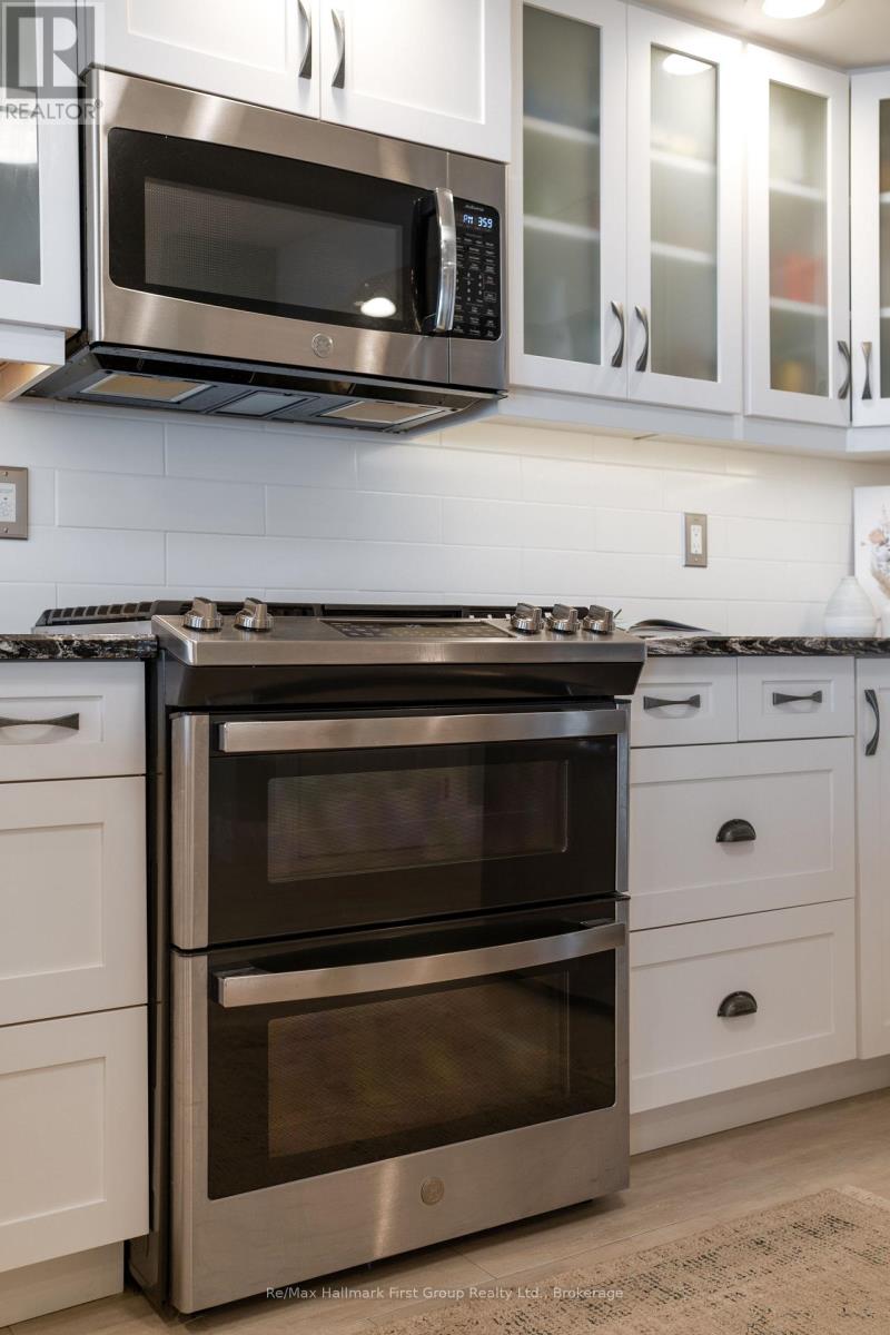 44 GREENWAY CIRCLE - 9