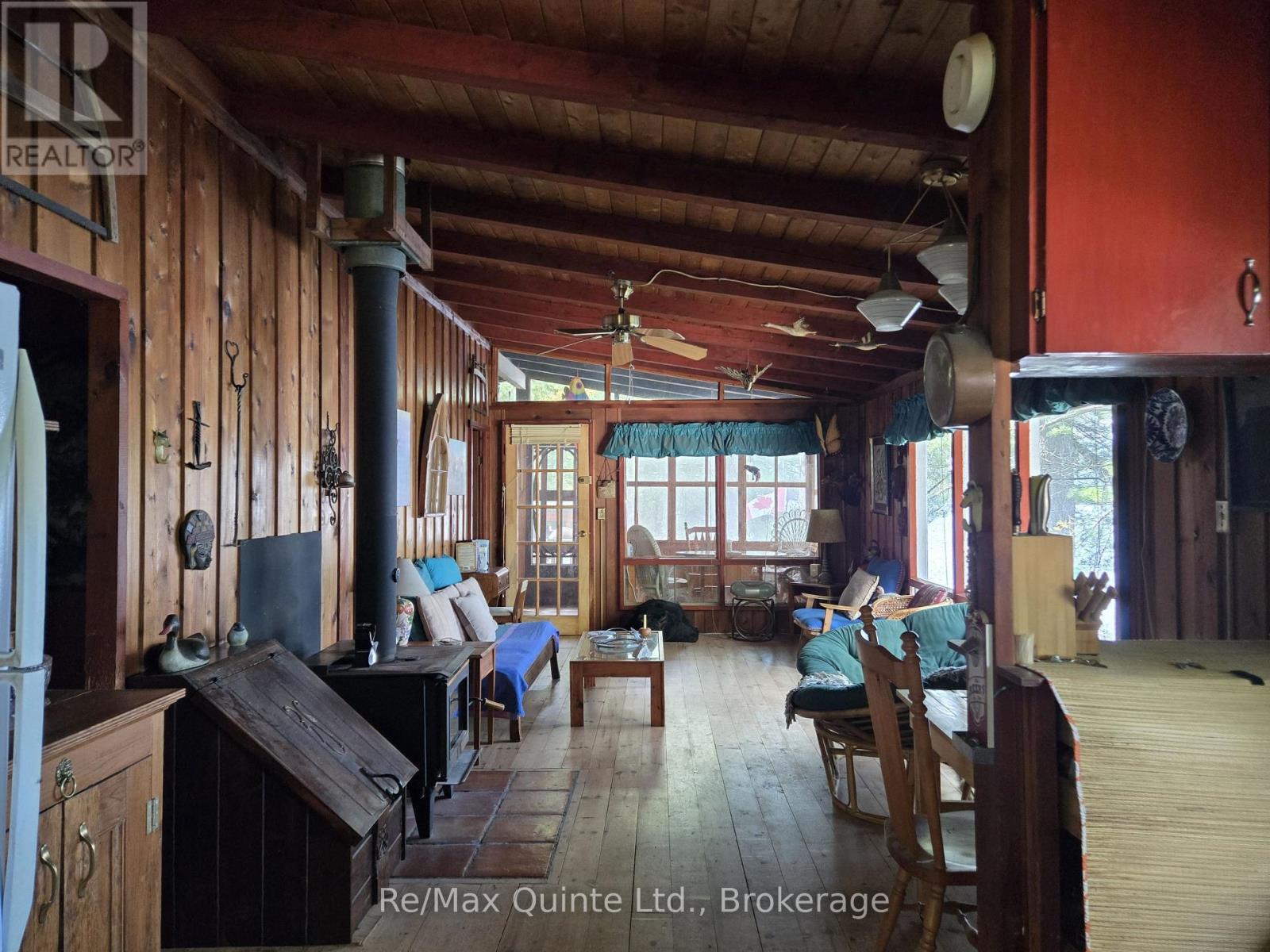 1261A SHAWENEGOG LAKE LANE - 14