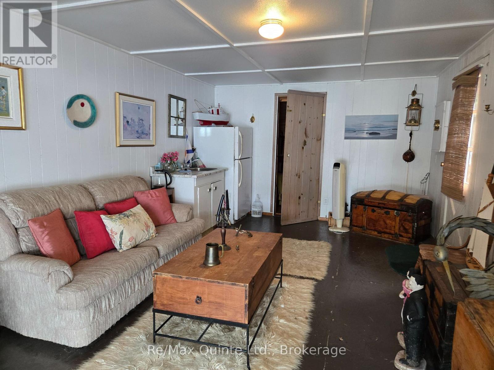 1261A SHAWENEGOG LAKE LANE - 36