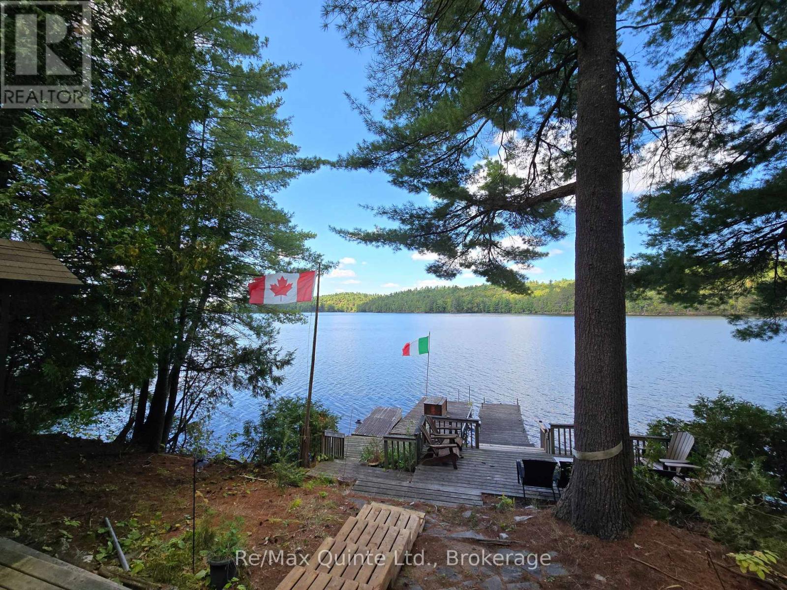 1261A SHAWENEGOG LAKE LANE - 42
