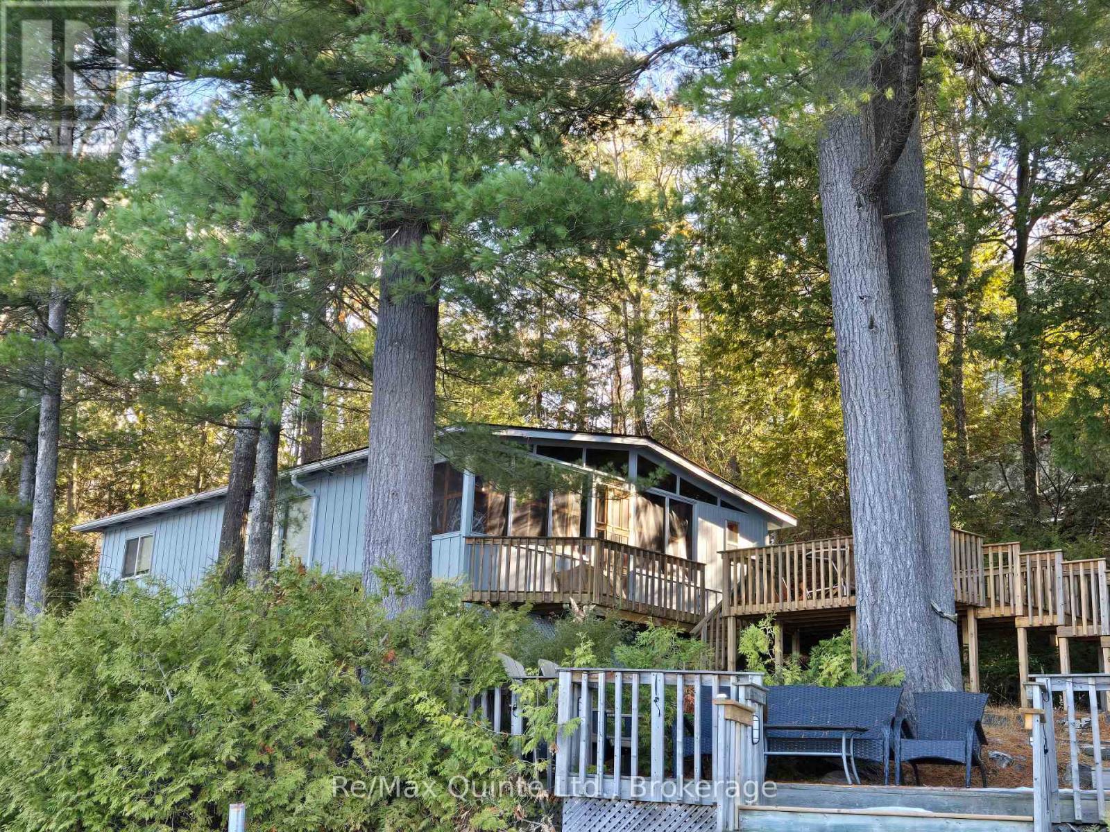 1261A SHAWENEGOG LAKE LANE - 46