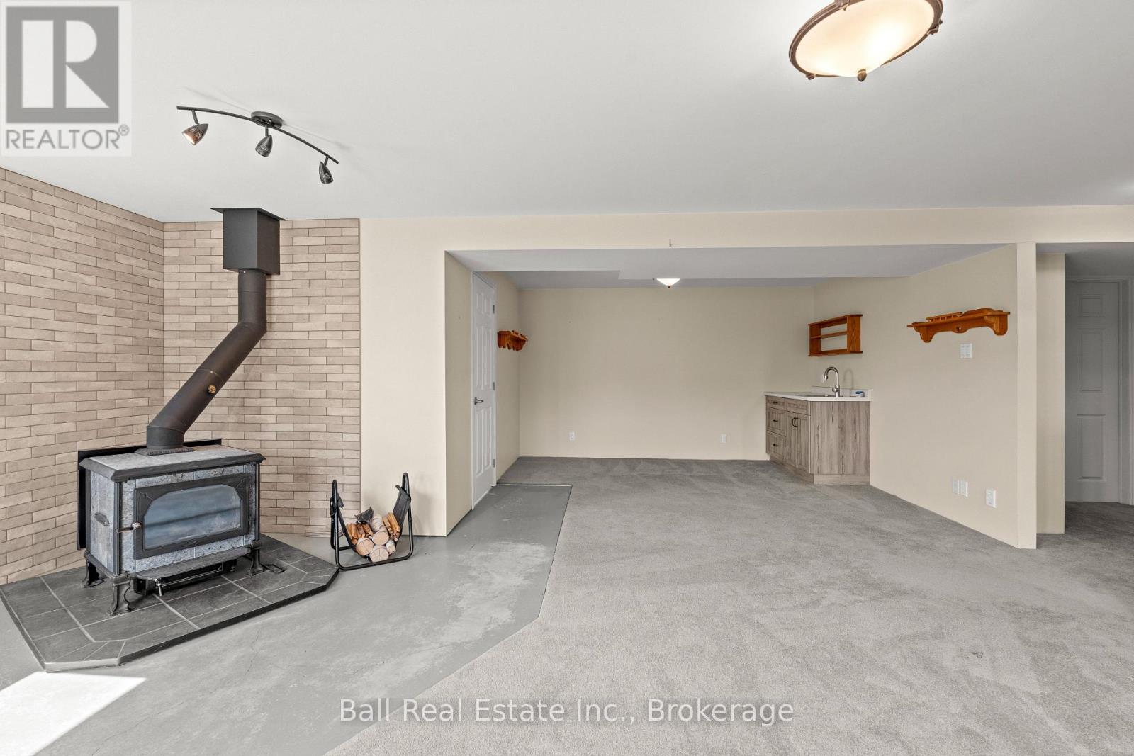 1869 VANSICKLE ROAD - 26