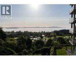 301 5388 Hill Rise Terr, Saanich, BC V8Y3K3 Photo 31