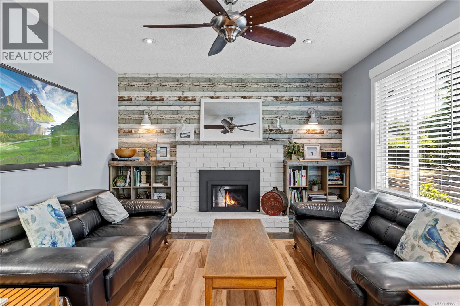 1527 Dalmatian Dr - 10