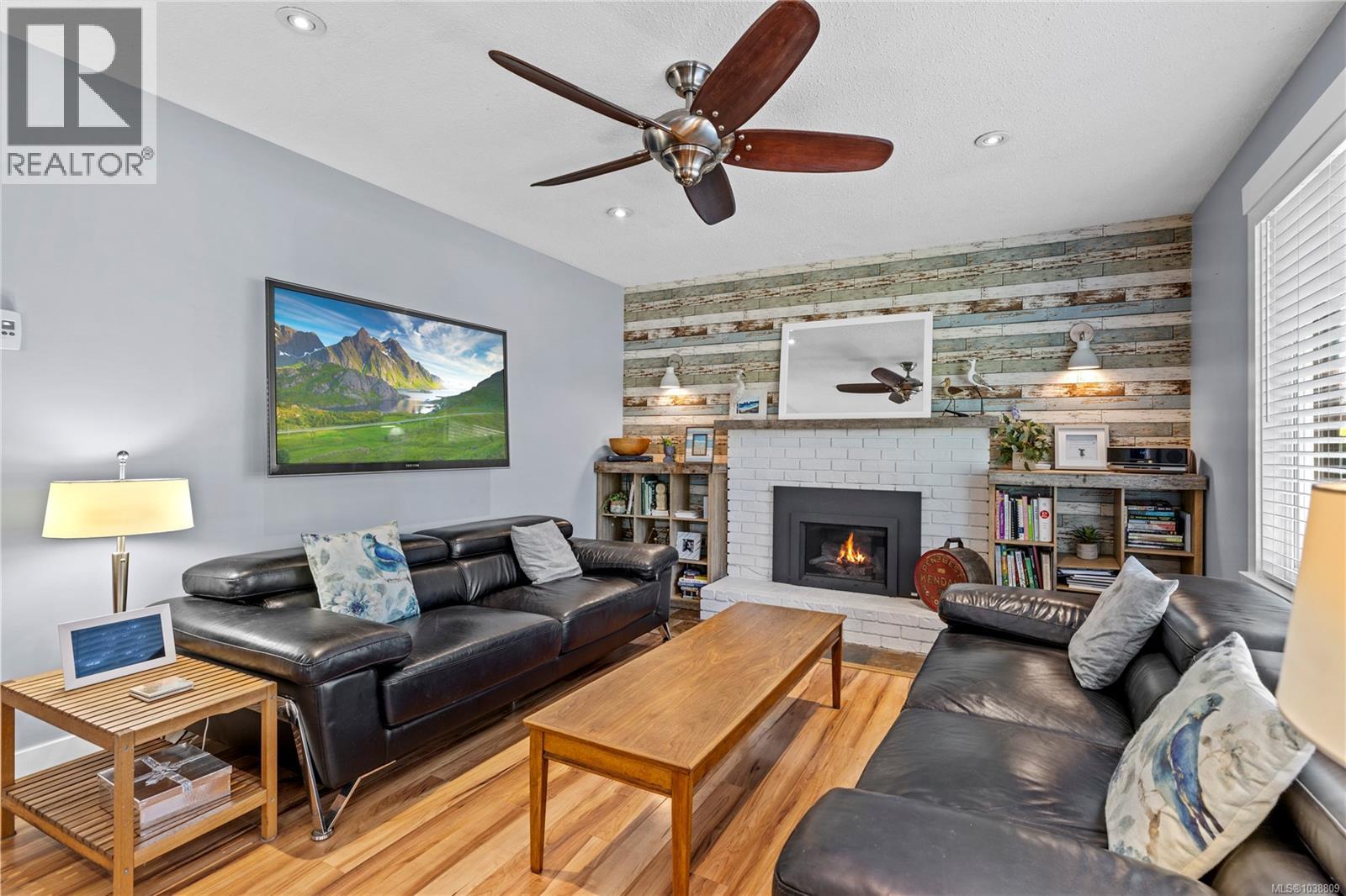 1527 Dalmatian Dr, Parksville