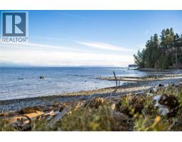 3983 Appian Way, Campbell River, BC V9H1G3 Photo 16