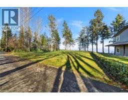 3983 Appian Way, Campbell River, BC V9H1G3 Photo 10