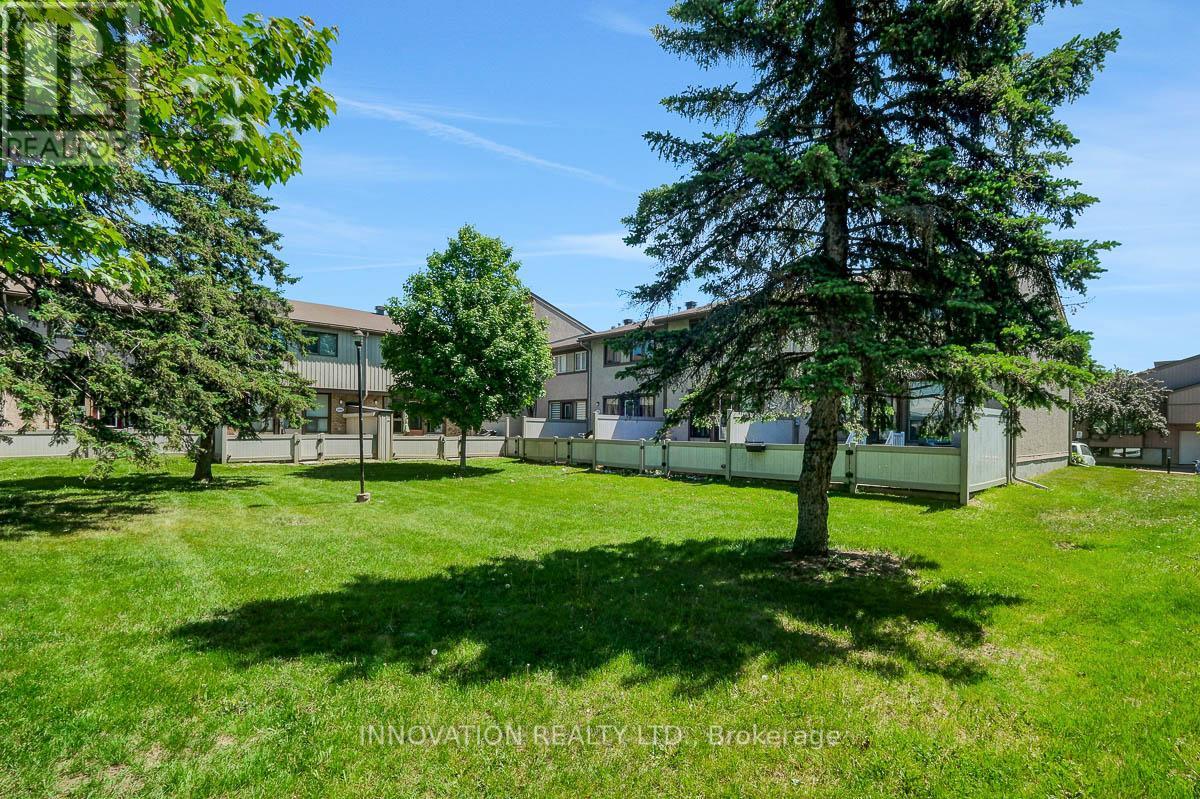 2113 STONEHENGE CRESCENT - 31