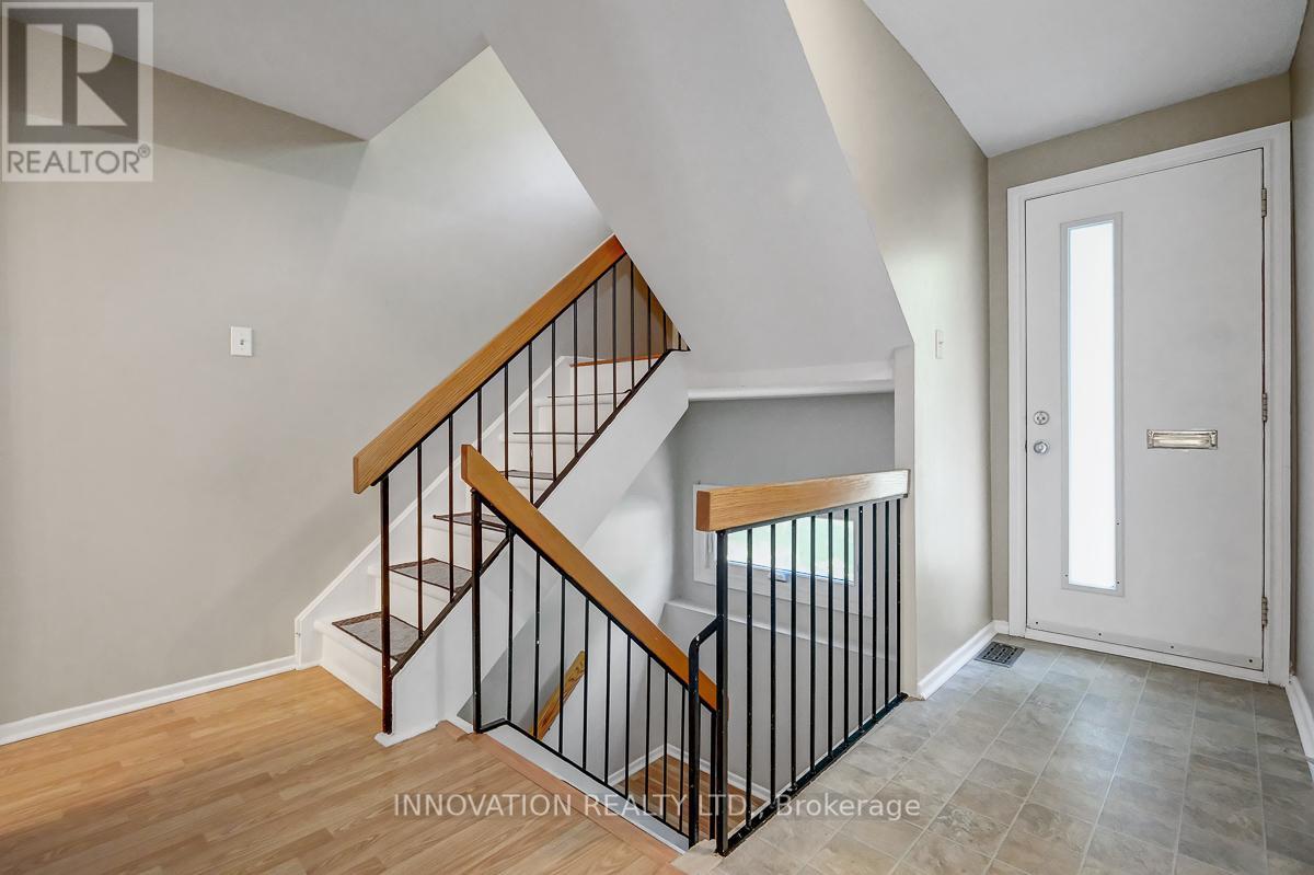 2113 STONEHENGE CRESCENT - 4