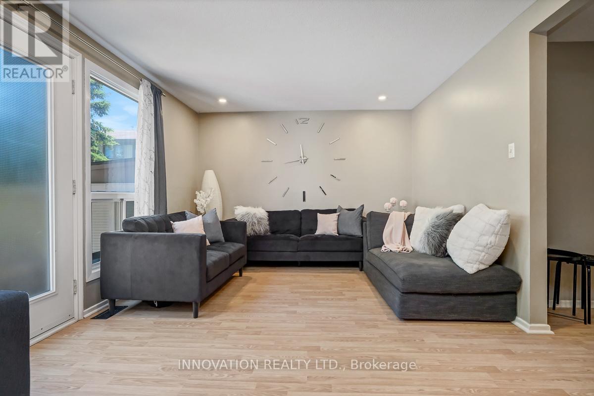 2113 STONEHENGE CRESCENT - 6