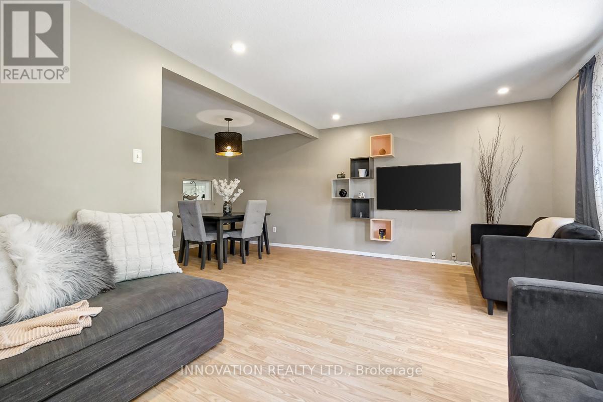 2113 STONEHENGE CRESCENT - 8