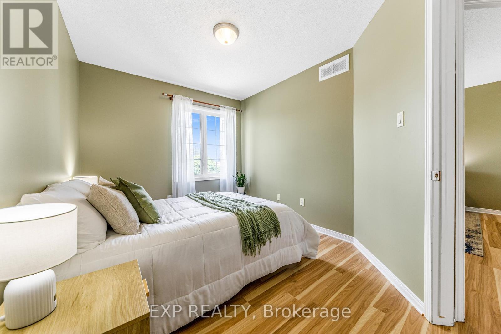 102 GATESTONE PRIVATE - 19