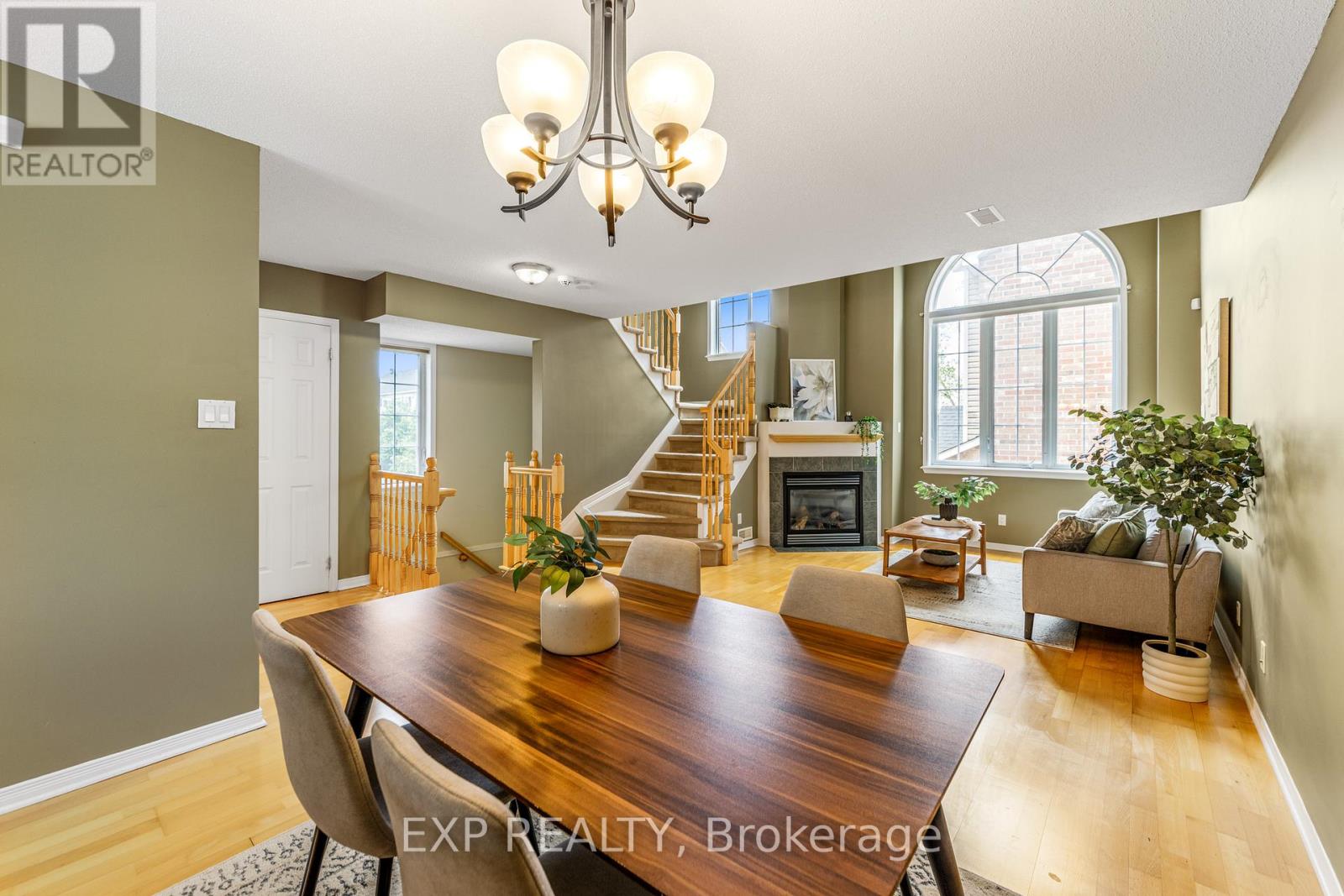 102 GATESTONE PRIVATE - 9