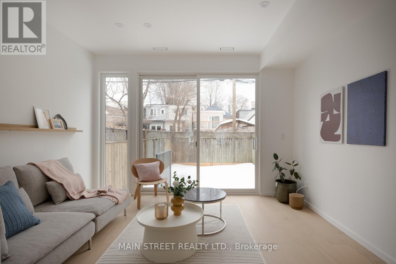 523 CRAVEN ROAD - 5