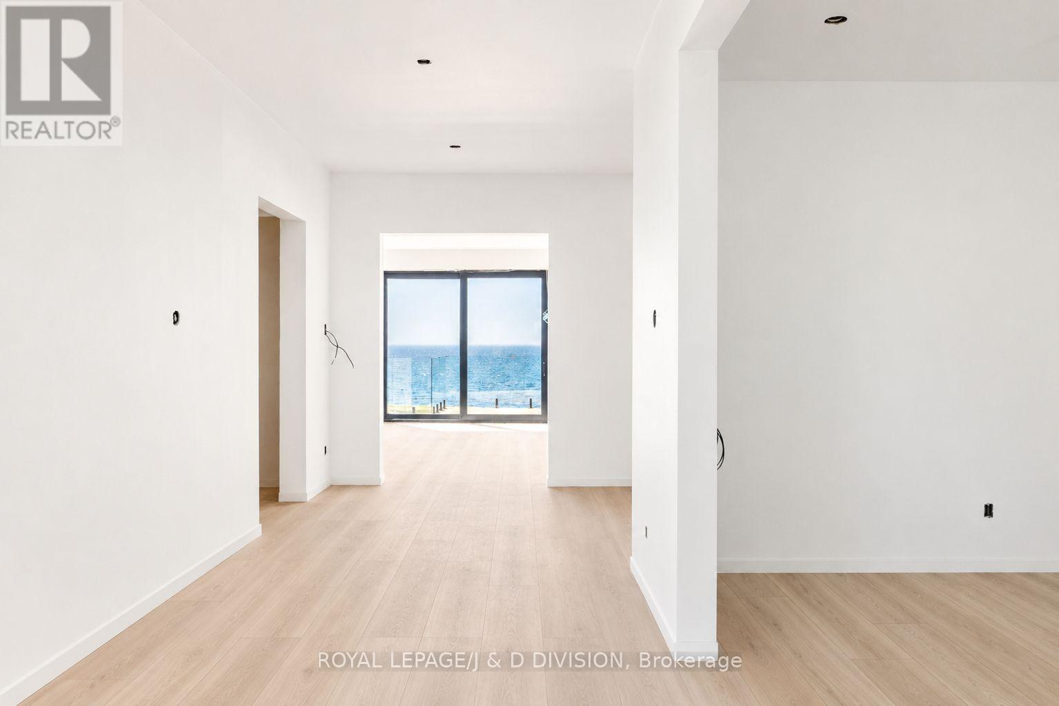 99 LAKE PROMENADE - 7