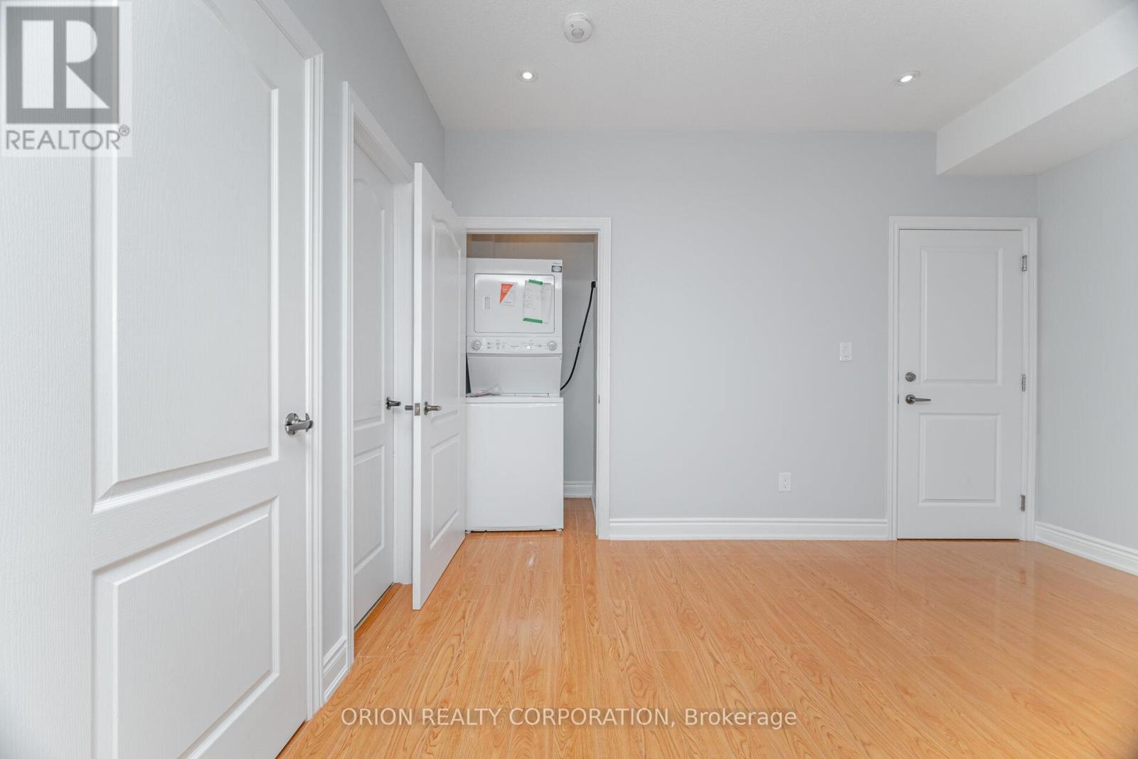 802 MILTONBROCK CRESCENT - 26