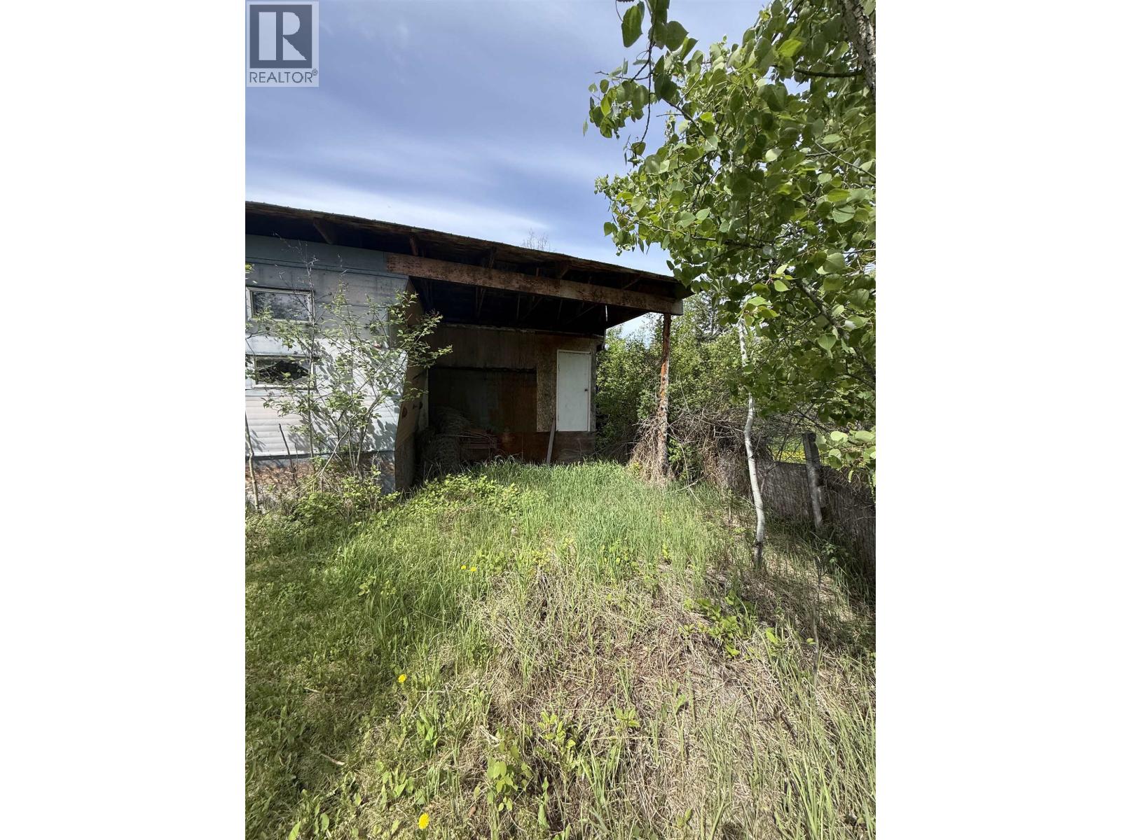 10105 PAQUETTE AVENUE - 13