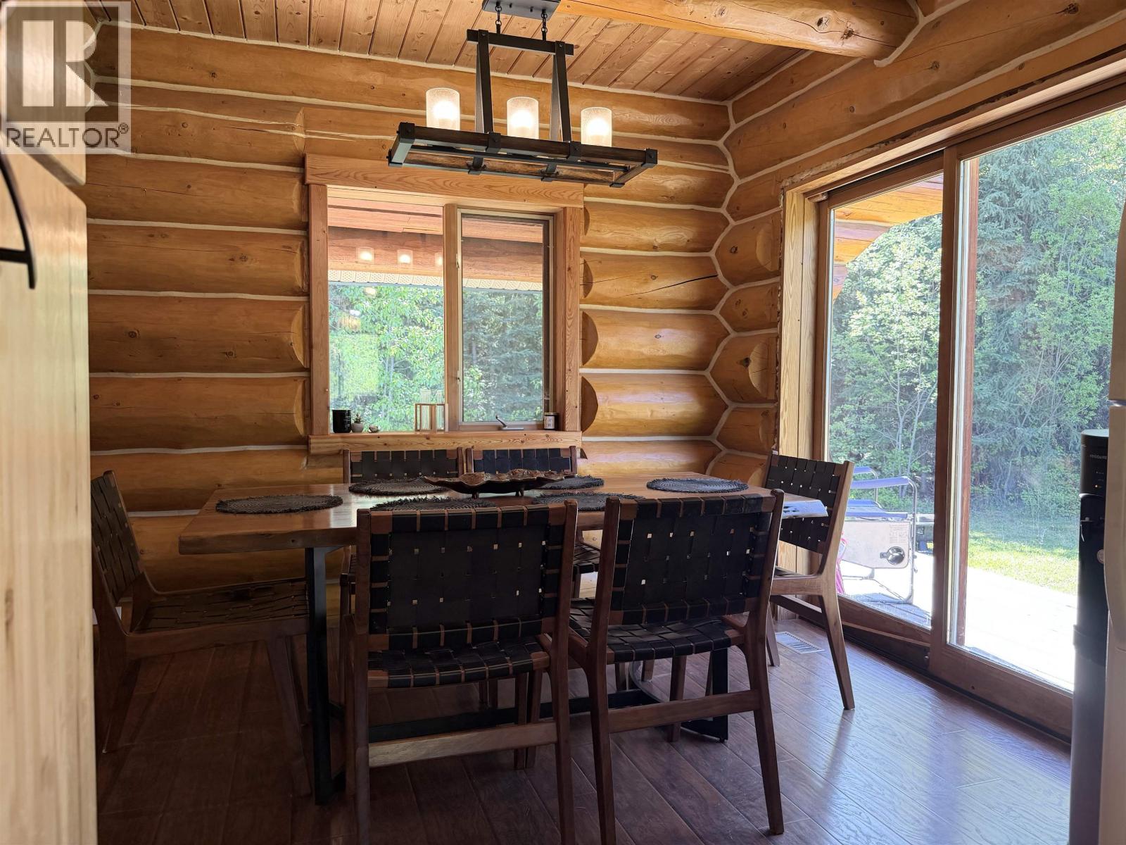 2827 WOODRIDGE ROAD - 9