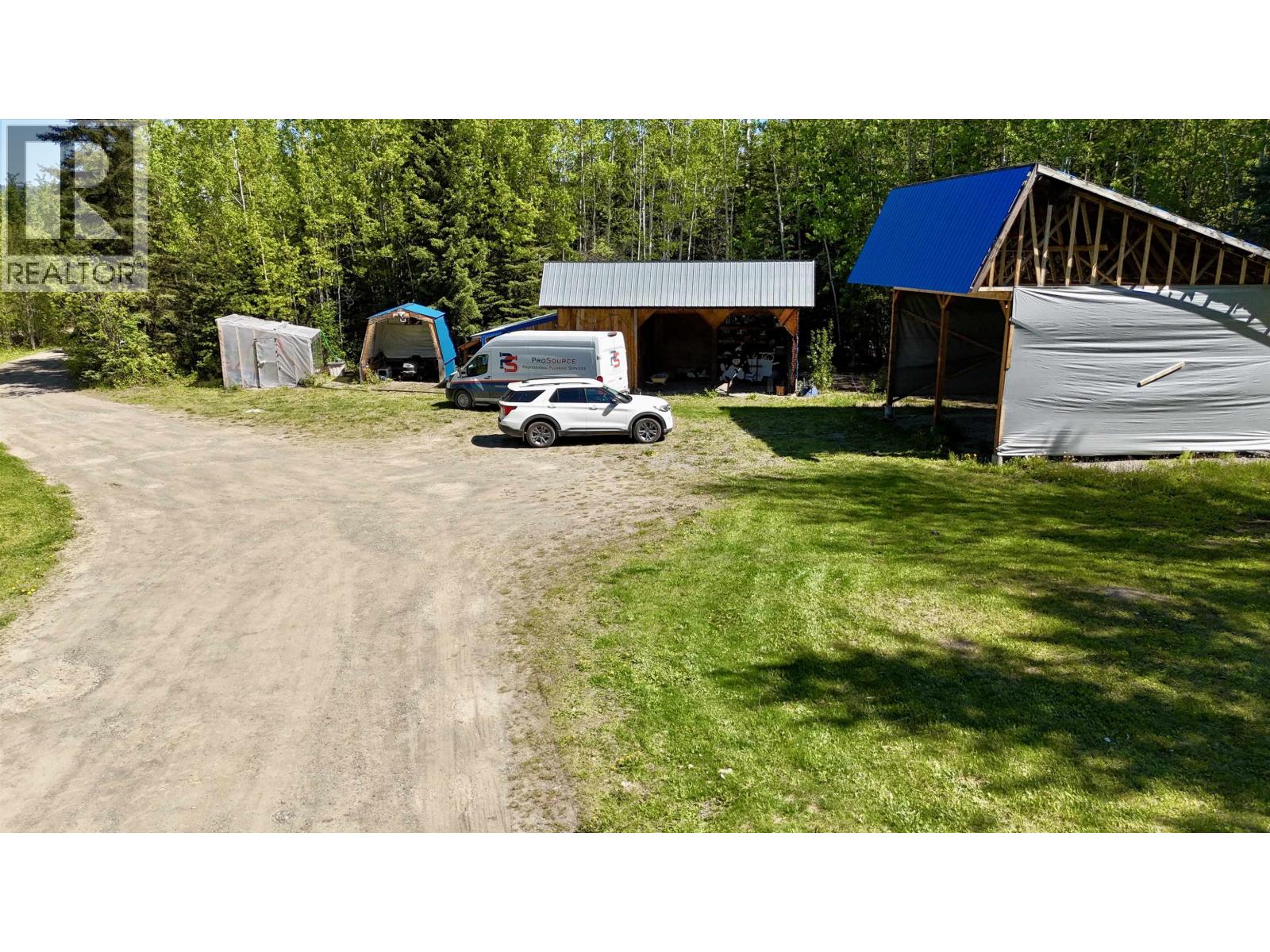 2827 WOODRIDGE ROAD - 38