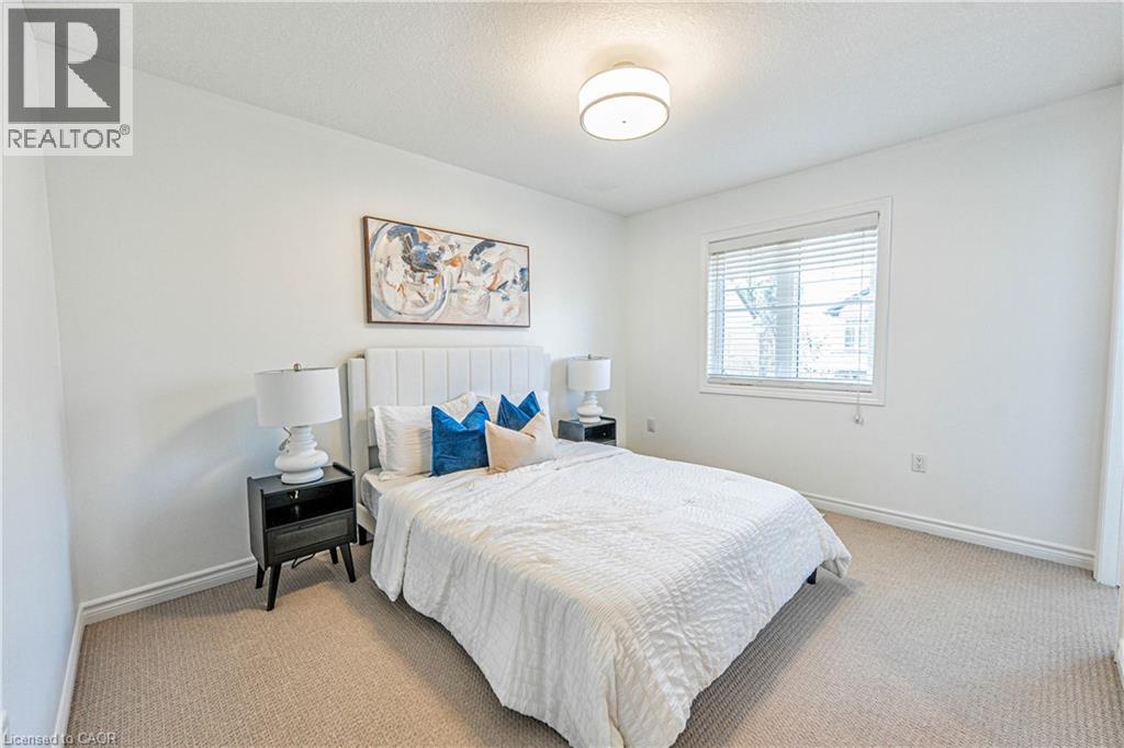 #22 ARLINGTON Crescent Unit# 22 - 25