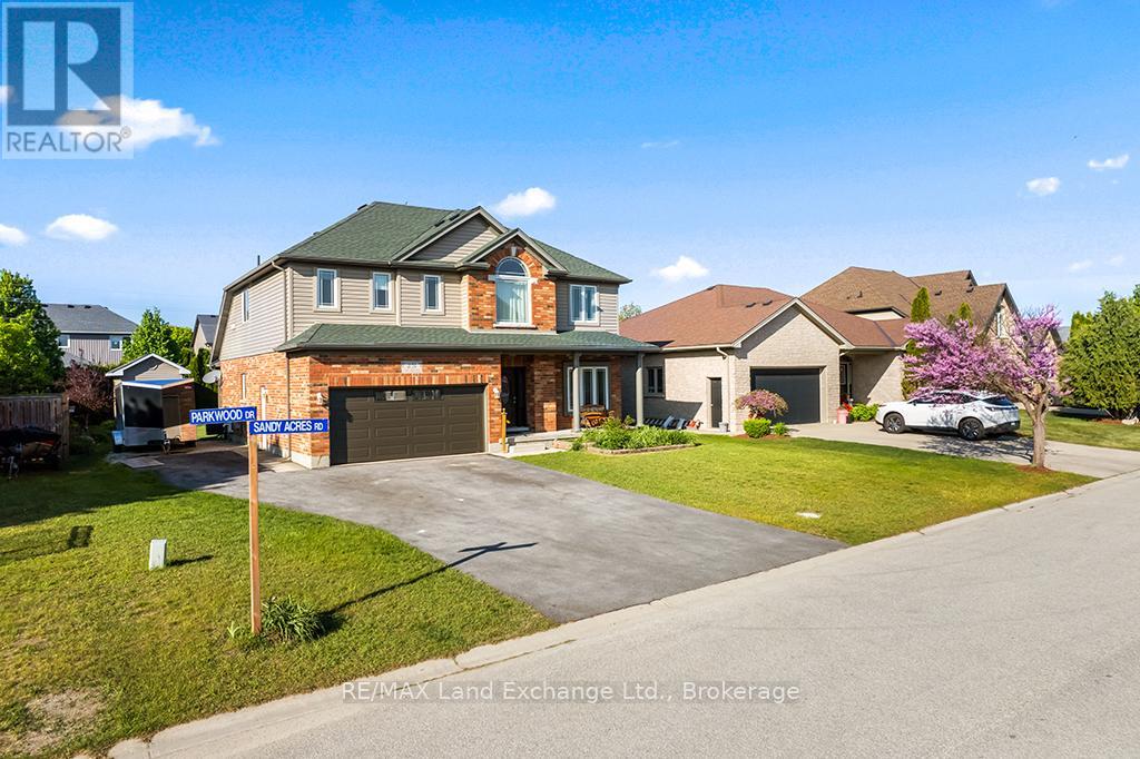 251 SANDY ACRES ROAD - 32