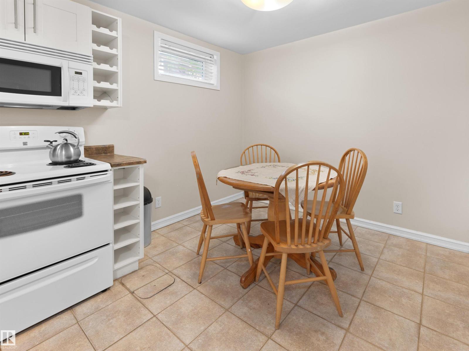 5832 114A ST NW - 18
