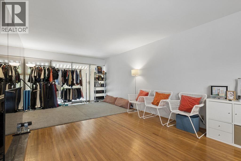 406 GREENSBORO PLACE, Vancouver