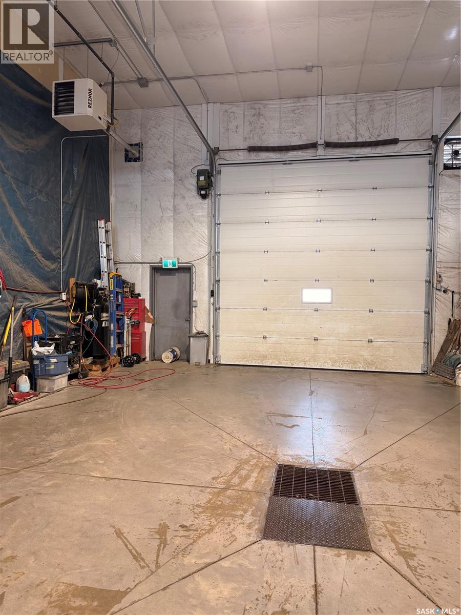 4 1210 Industrial ROAD — photo 9
