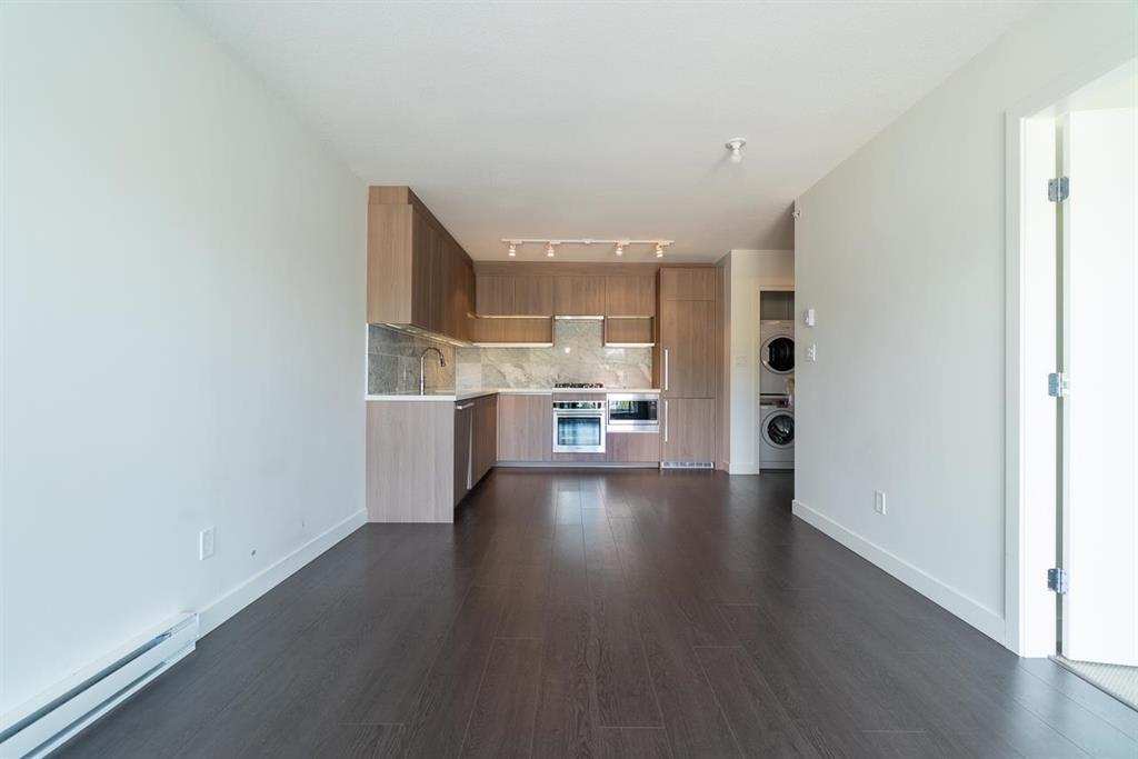 3815 13750 100 AVENUE, Surrey