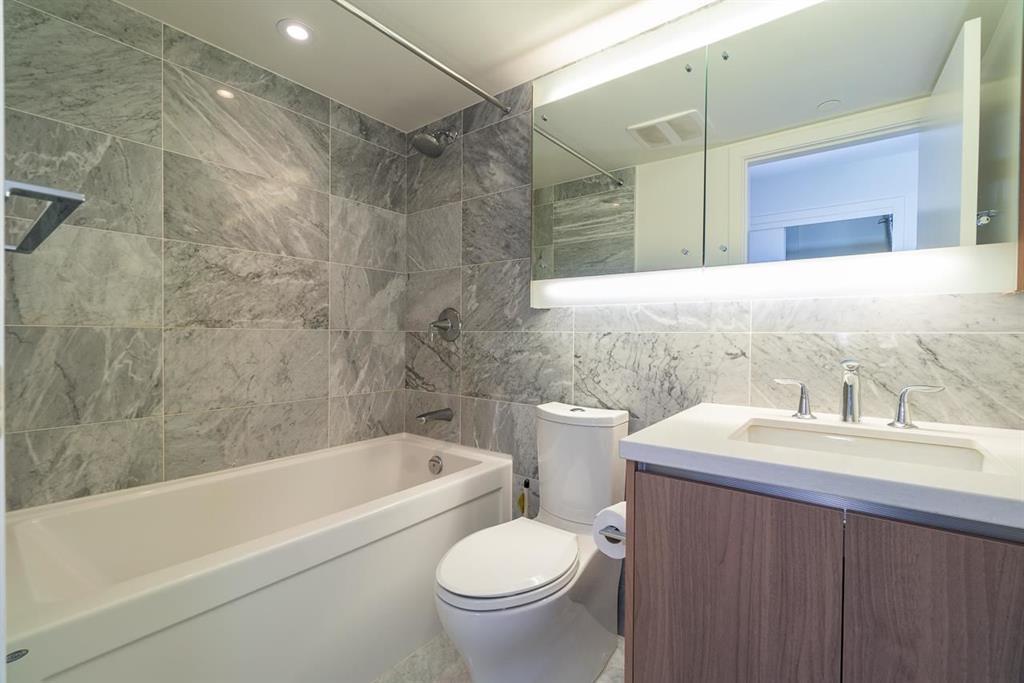 3815 13750 100 AVENUE, Surrey
